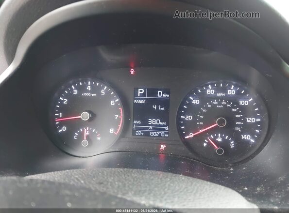 3KPA24AB2KE217694 2019 KIA RIO Gray Вид задніх сидінь