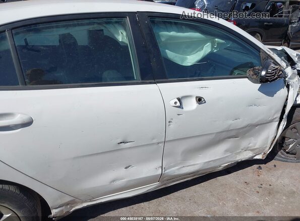 3KPA24AD0LE289450 2020 KIA RIO Белый Вид спереди