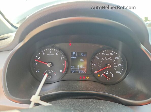 3KPA24AD0LE310684 2020 KIA RIO Silver Widok zestawu wskaźników