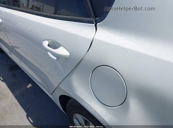 3KPA24AD0ME407014 2021 KIA RIO Белый 