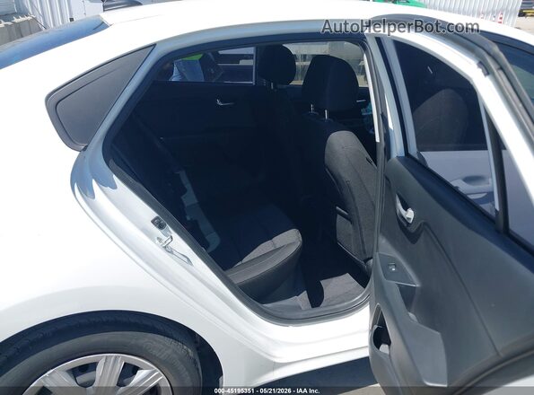 3KPA24AD0ME407014 2021 KIA RIO Белый 