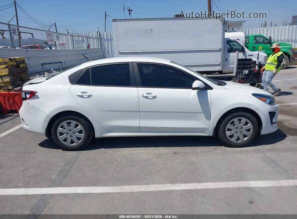 3KPA24AD0ME407014 2021 KIA RIO Белый 