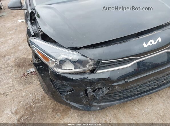 3KPA24AD0NE485696 2022 KIA RIO Black Դիմացի տեսք