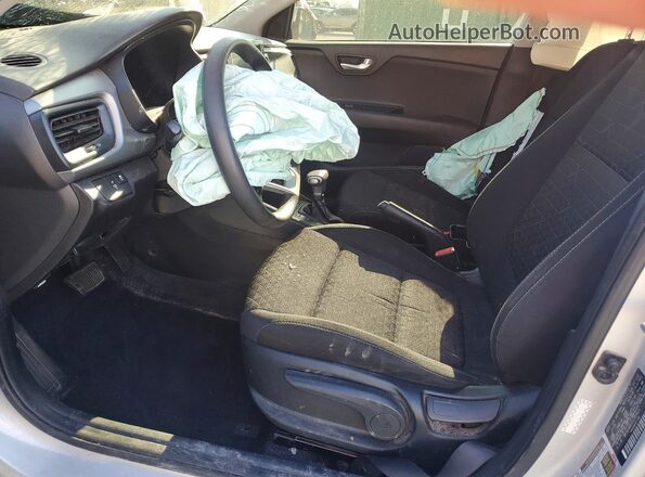 3KPA24AD1LE297671 2020 KIA RIO Silver 