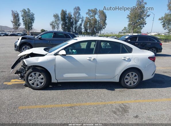 3KPA24AD2ME381953 2021 KIA RIO White 