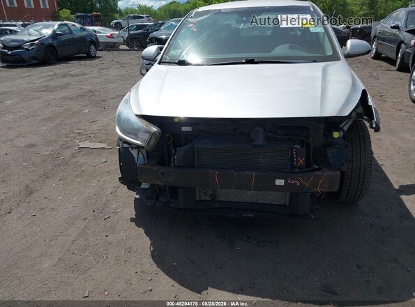 3KPA24AD3LE287997 2020 KIA RIO Silver Front view