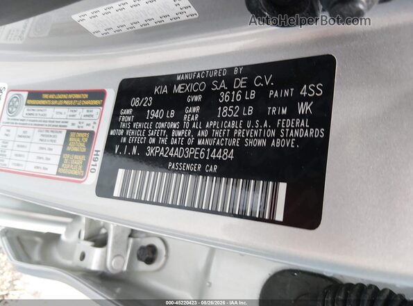 3KPA24AD3PE614484 2023 KIA RIO Silver Vista del compartimento del motor