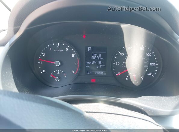3KPA24AD4LE261036 2020 KIA RIO Black Հետևի նստատեղերի տեսք