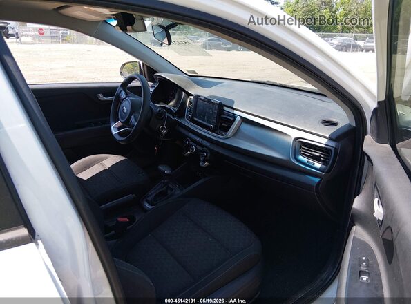 3KPA24AD4LE328329 2020 KIA RIO White Սալոնի դիմացի տեսք