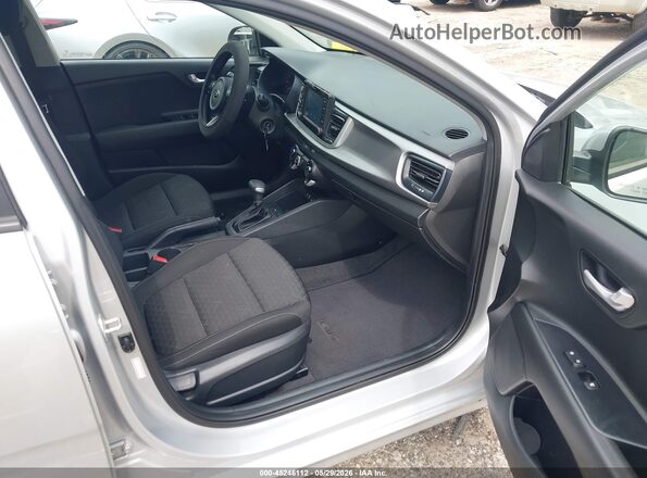 3KPA24AD4LE357281 2020 KIA RIO Silver 