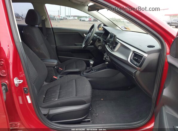 3KPA24AD4ME378178 2021 KIA RIO Red წინა სალონის ხედი
