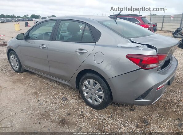 3KPA24AD4NE477830 2022 KIA RIO Gray Trasero izquierdo