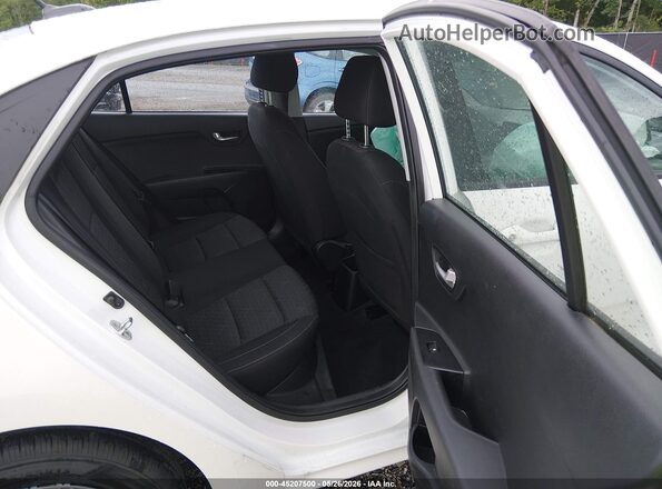 3KPA24AD4NE484258 2022 KIA RIO Белый Вид наклейки с VIN-кодом