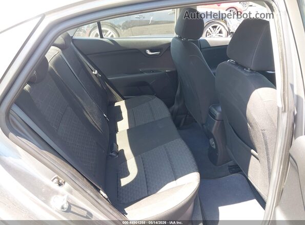 3KPA24AD6NE439600 2022 KIA RIO Gray Вид наклейки з VIN-кодом