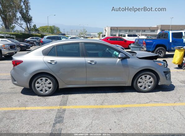 3KPA24AD6NE439600 2022 KIA RIO Gray Вид задньої частини салону