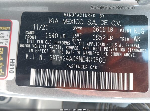 3KPA24AD6NE439600 2022 KIA RIO Gray Вид підкапотного простору