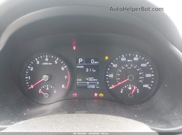 3KPA24AD7LE268028 2020 KIA RIO Black Widok tylnych siedzeń