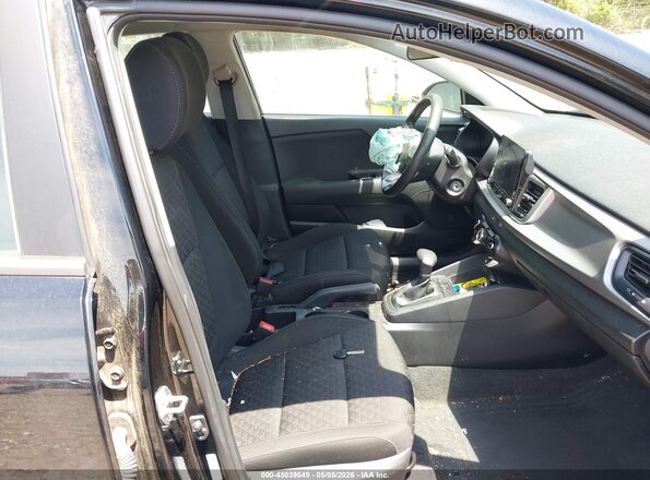 3KPA24AD7PE533763 2023 KIA RIO Black Vista interior delantera