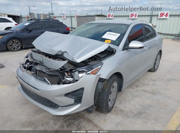 3KPA24AD8NE449674 2022 KIA RIO Silver Przód lewy