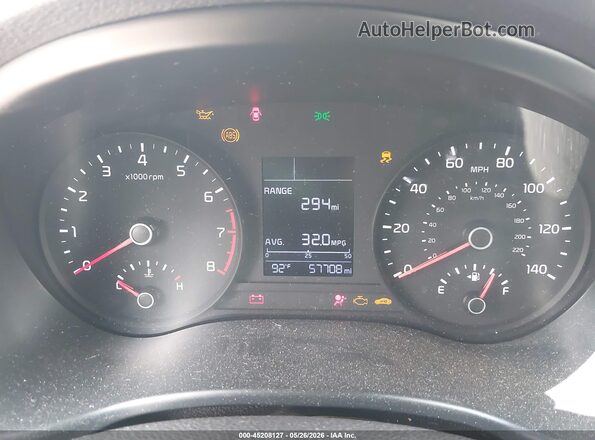3KPA24AD8PE574158 2023 KIA RIO White Vista de los asientos traseros