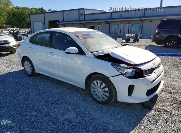 3KPA24ADXLE313821 2020 KIA RIO Белый Передняя правая четверть