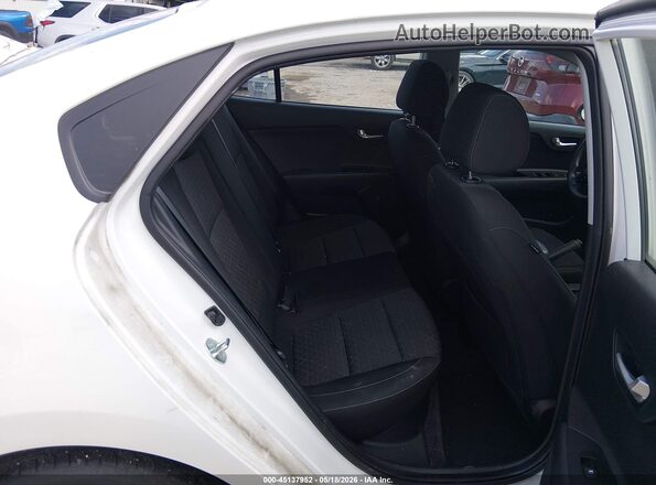 3KPA24ADXPE559094 2023 KIA RIO White VIN կոդի պիտակի տեսք