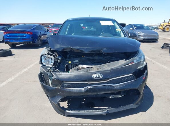 3KPA25AB4JE050534 2018 KIA RIO Black უკანა სალონის ხედი