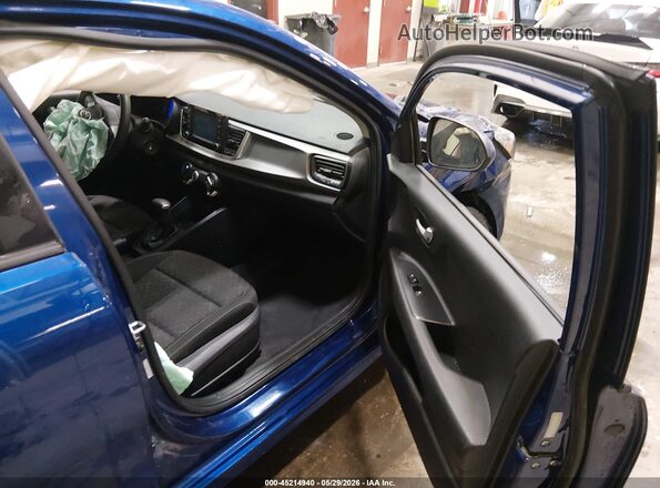 3KPA25AD3LE348982 2020 KIA RIO 5-DOOR Синий Вид салона спереди