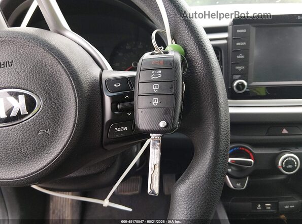 3KPA25AD4LE268218 2020 KIA RIO 5-DOOR Синий Вид панели приборов