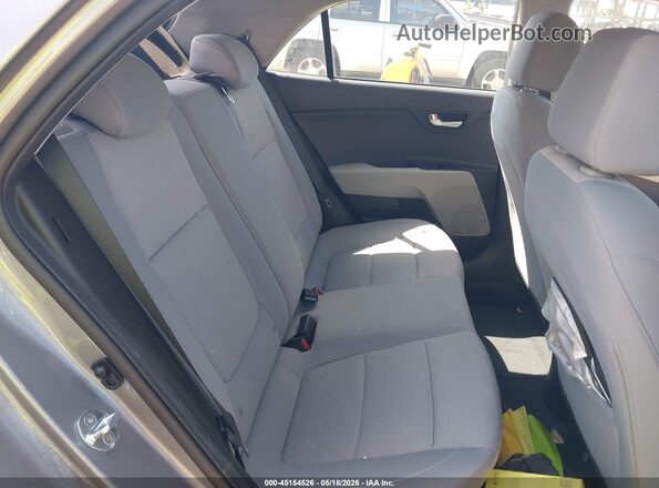 3KPA25AD6ME388765 2021 KIA RIO 5-DOOR Silver Widok naklejki z numerem VIN