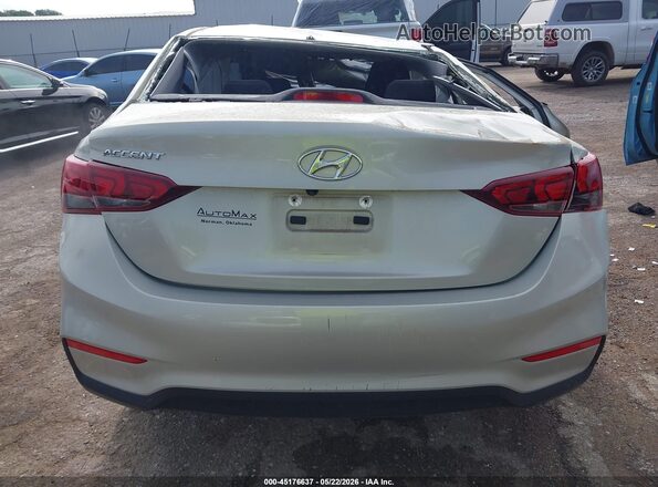 3KPC24A32JE016555 2018 HYUNDAI ACCENT Бежевый 