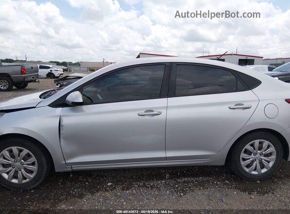 3KPC24A32JE021612 2018 HYUNDAI ACCENT Silver 