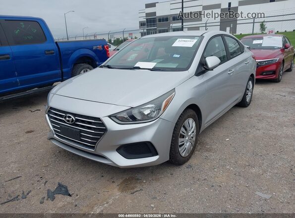 3KPC24A34KE068075 2019 HYUNDAI ACCENT Silver Առջևի ձախ երեք քառորդ տեսարան