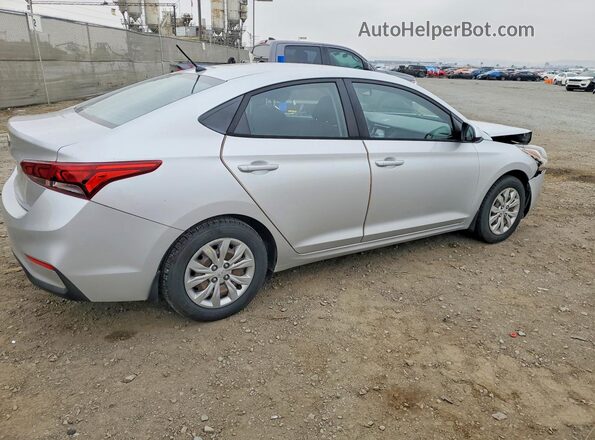 3KPC24A35JE017716 2018 HYUNDAI ACCENT Silver 