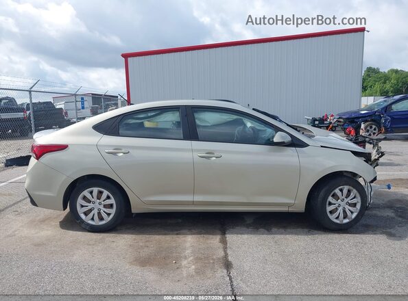 3KPC24A3XJE008638 2018 HYUNDAI ACCENT Gold 360 interior view