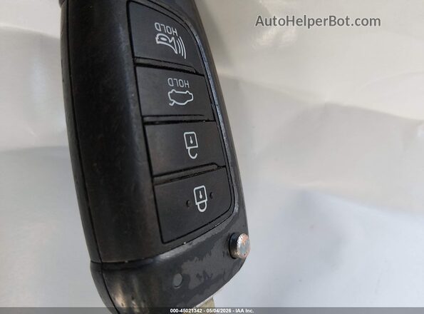 3KPC24A60LE115792 2020 HYUNDAI ACCENT White 