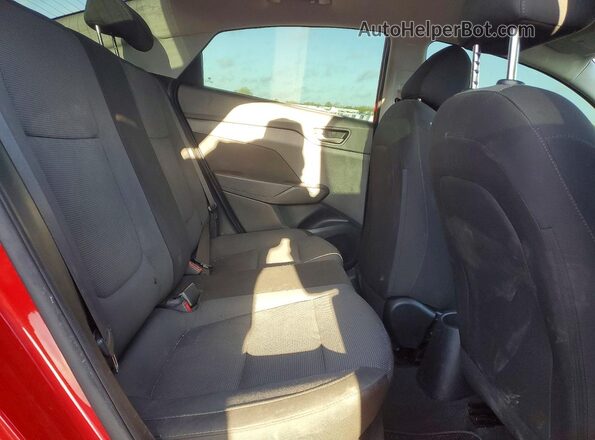 3KPC24A61LE104641 2020 HYUNDAI ACCENT Red Rear seats view