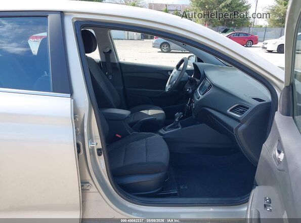 3KPC24A61LE122332 2020 HYUNDAI ACCENT Бежевый Вид салона спереди