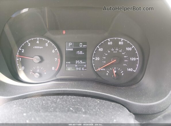 3KPC24A61ME145367 2021 HYUNDAI ACCENT Silver Widok tylnych siedzeń