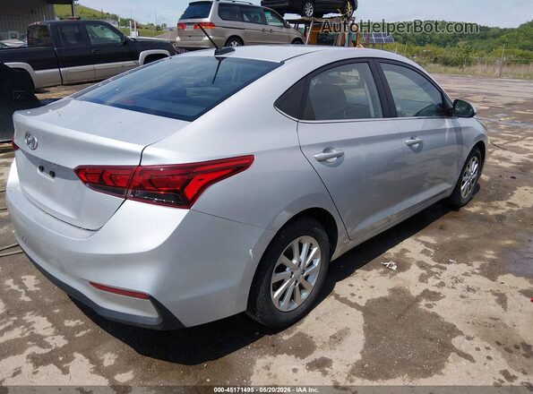 3KPC24A61ME145367 2021 HYUNDAI ACCENT Silver Tył prawy