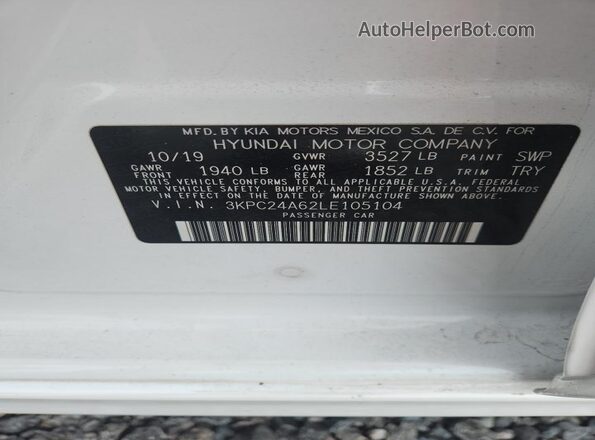 3KPC24A62LE105104 2020 HYUNDAI ACCENT White Вид підкапотного простору