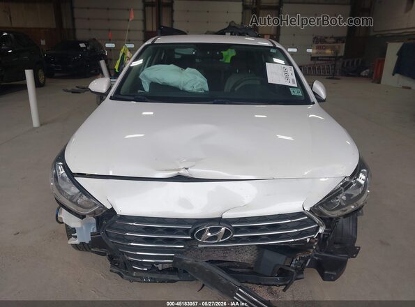 3KPC24A63NE176735 2022 HYUNDAI ACCENT White უკანა სალონის ხედი