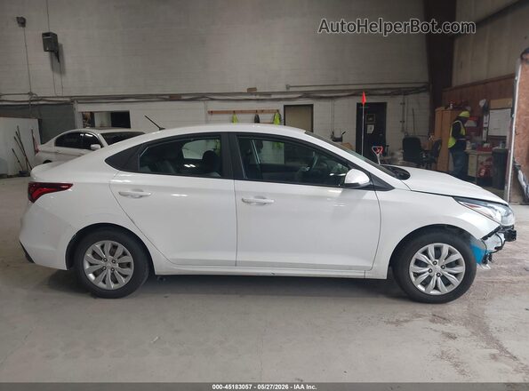3KPC24A63NE176735 2022 HYUNDAI ACCENT White სალონის 360-გრადუსიანი ხედი