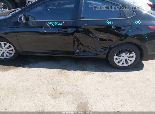 3KPC24A65NE164053 2022 HYUNDAI ACCENT Black Widok z przodu