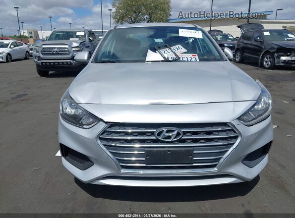 3KPC24A66LE101590 2020 HYUNDAI ACCENT Silver Front view