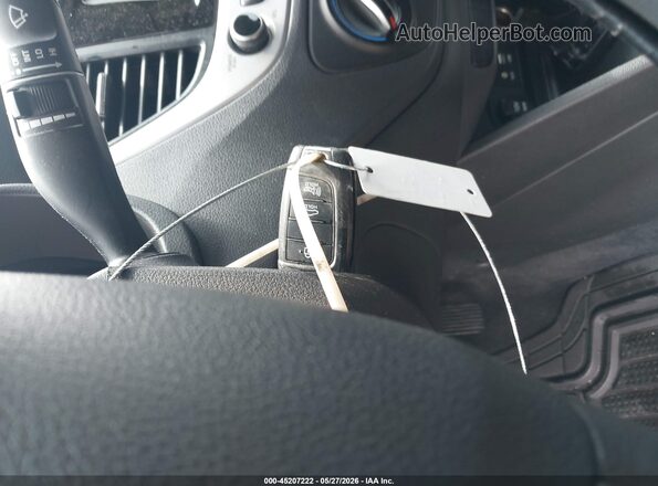 3KPC24A66ME146577 2021 HYUNDAI ACCENT Красный Вид панели приборов