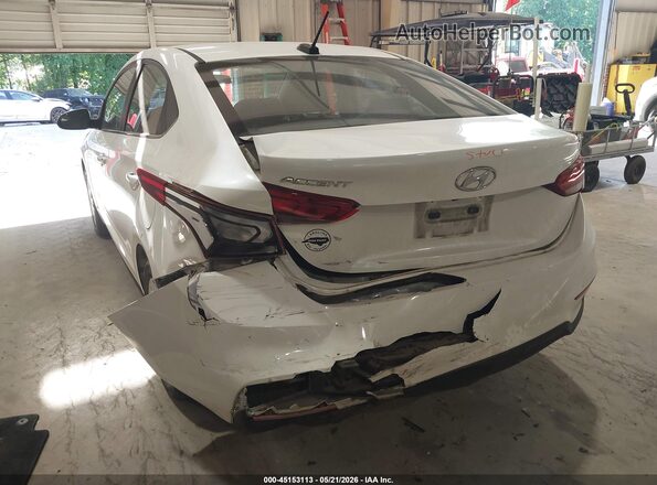 3KPC24A67LE104529 2020 HYUNDAI ACCENT White Widok z przodu