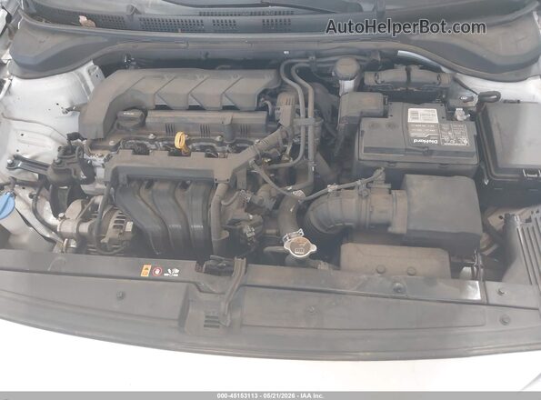 3KPC24A67LE104529 2020 HYUNDAI ACCENT White Widok z tyłu