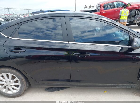 3KPC24A67ME134499 2021 HYUNDAI ACCENT Black Սալոնի հետևի տեսք