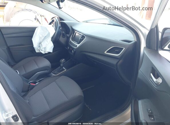3KPC34A6XNE176485 2022 HYUNDAI ACCENT Silver 
